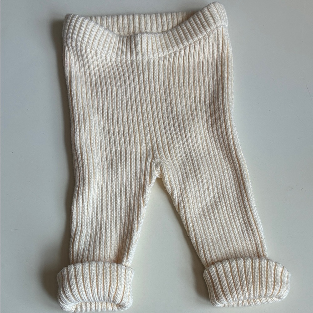 Hanna Andersson Cream Ribbed Leggings